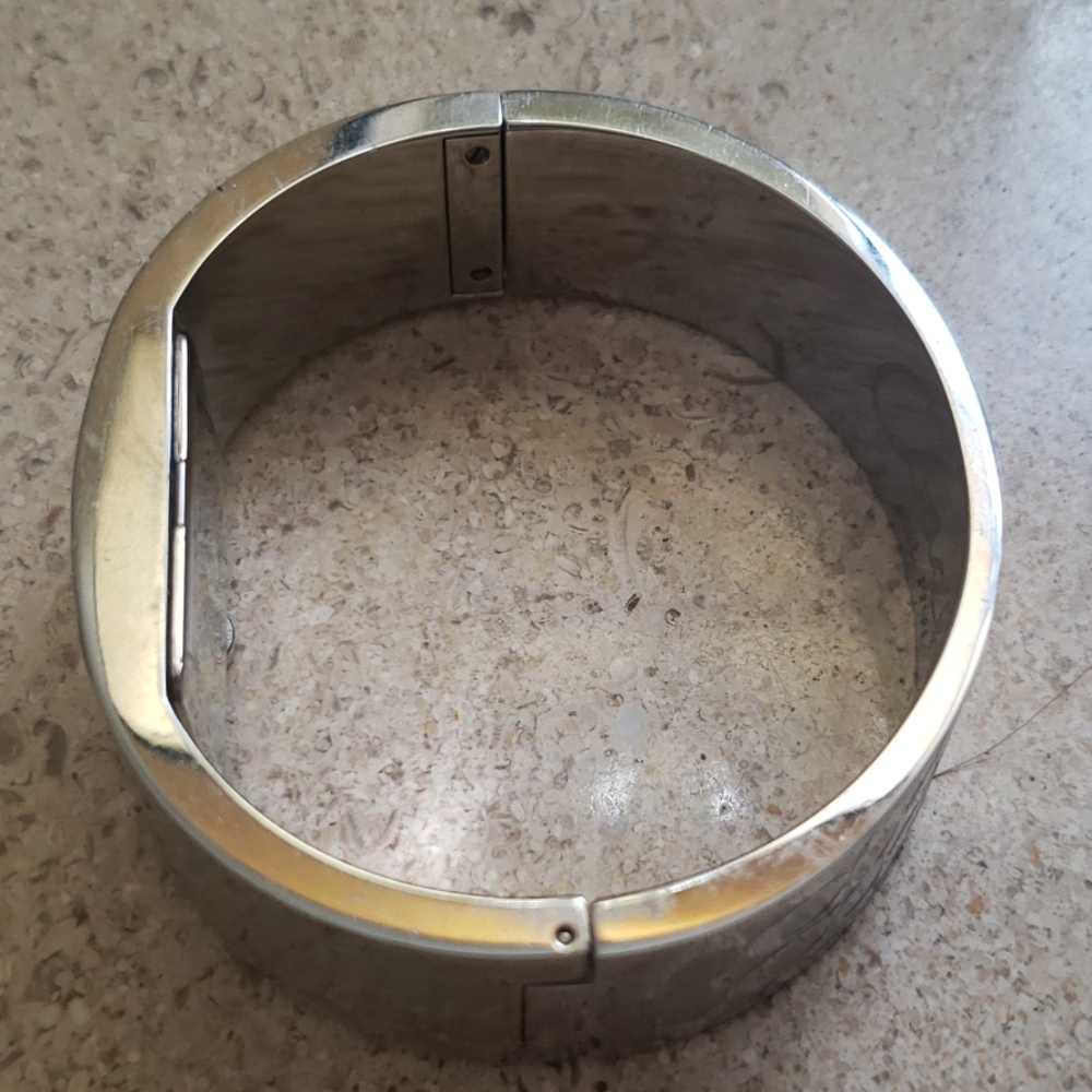 Coach Watch - Picture 3 of 3